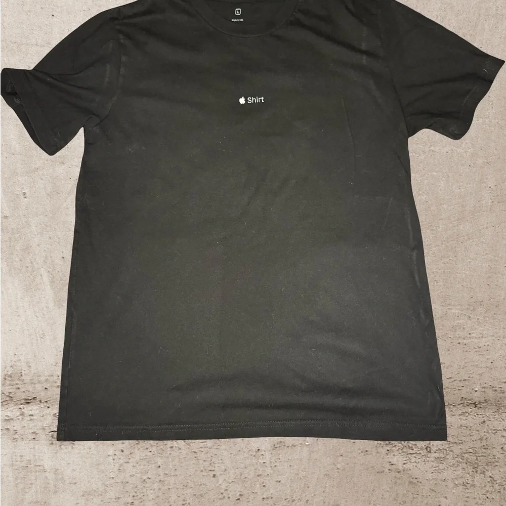 Apple Infinite Loop New Store Opening T-Shirt Used - Picture 2 of 3